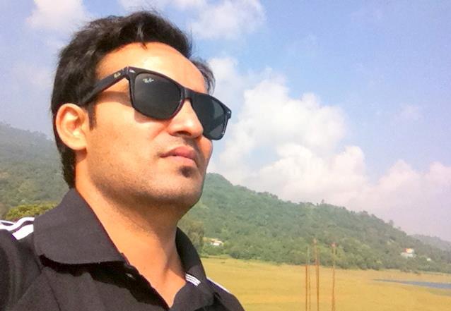 Resham Singh Anmol Wearing Sunglasses - Resham-Singh-Anmol-Wearing-Sunglasses11