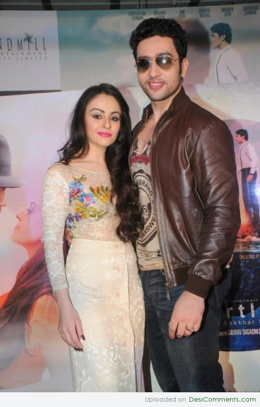 Ariana Ayam With Adhyayan Suman