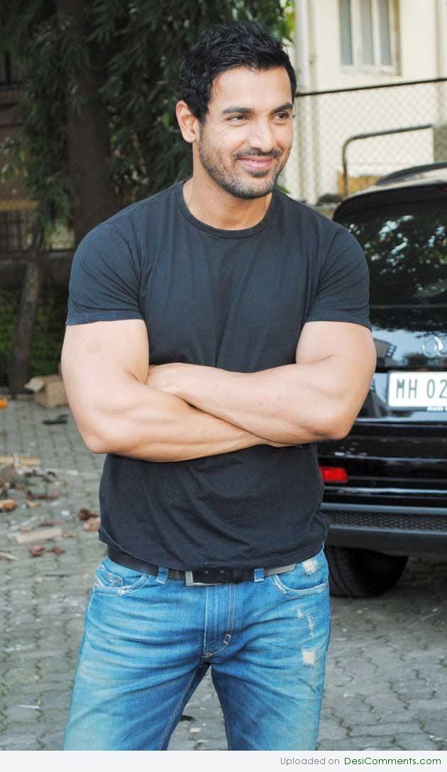 John Abraham Looking Smart DesiComments Com