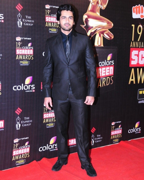 Arjan Bajwa In Black Pant Coat