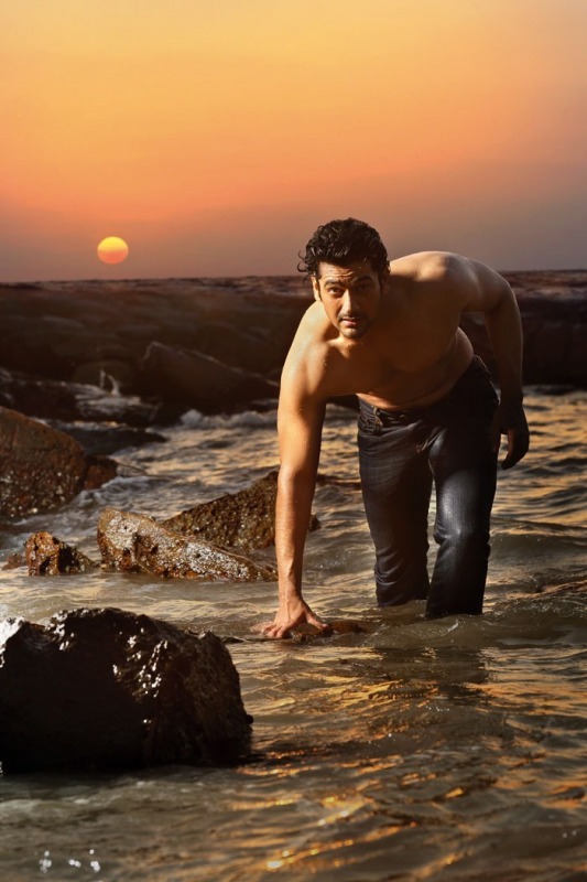 Arjan Bajwa In Water