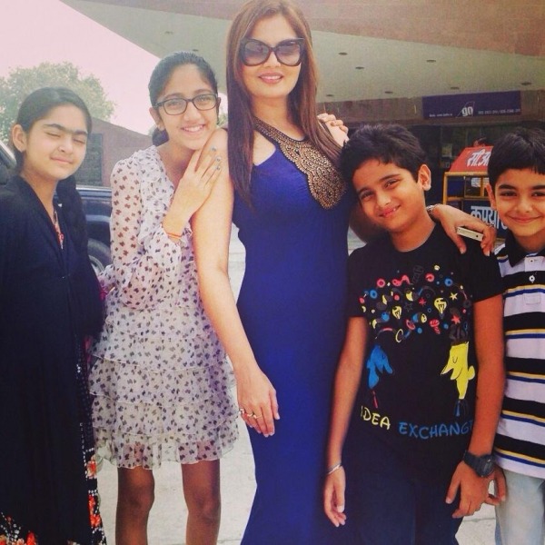Deepshikha With Her Family