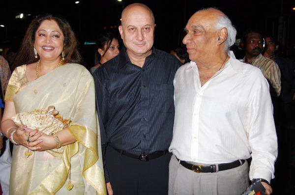 Kirron Kher With Anupam And Yash Raj Chopra