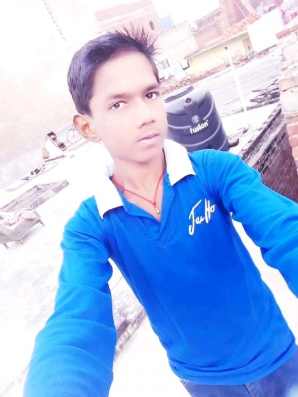 Akshay Kashyap Taking Selfe