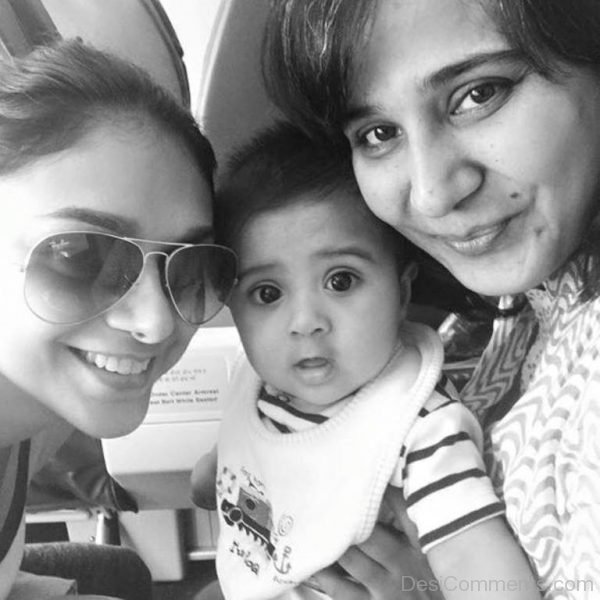 Aditi Rao Hydari With Baby