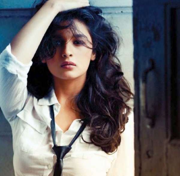 Alia Bhatt Hot Hairstyle