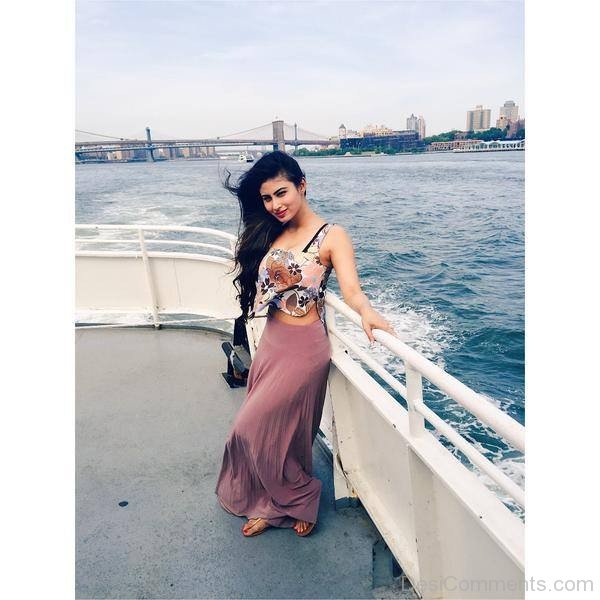 Fabulous Mouni Roy