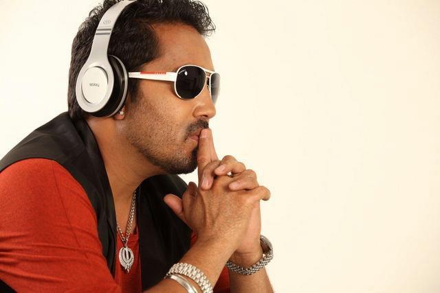 Фото mika singh