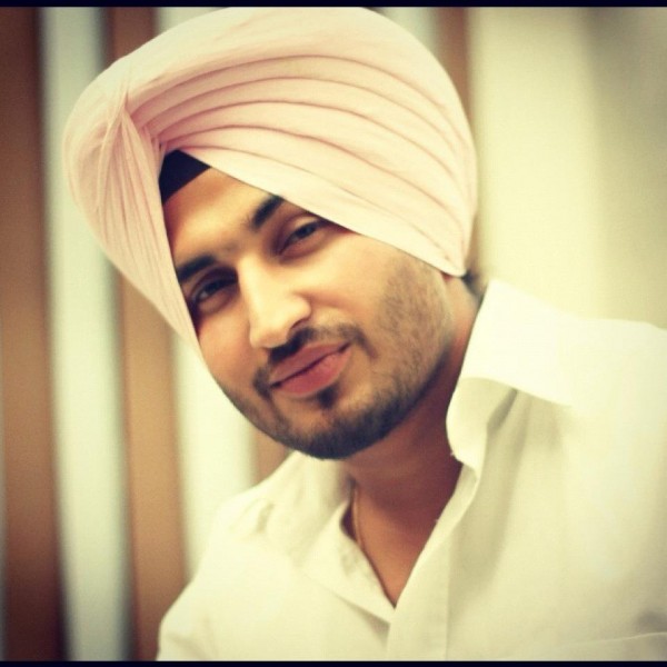 Jassi Gill Looking Cute