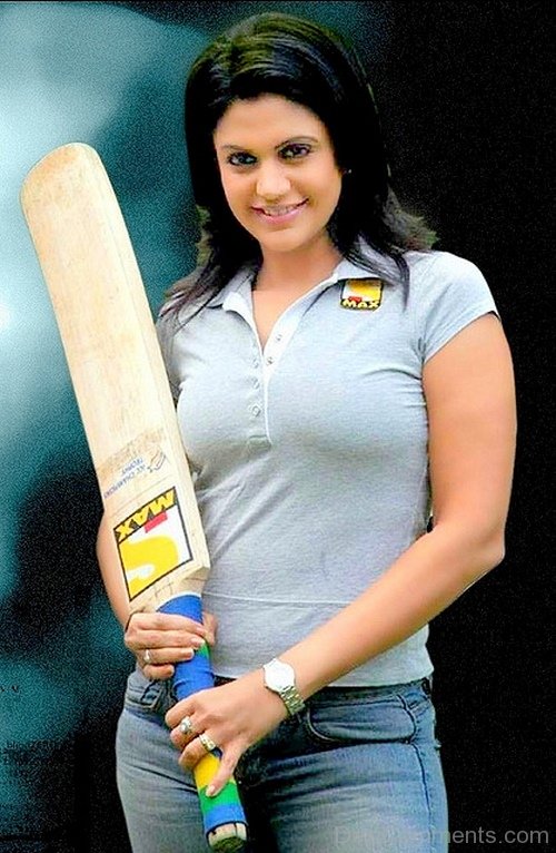 Mandira Bedi Holding Bat