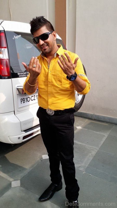 Manjeet Rupawalia In Yellow Shirt