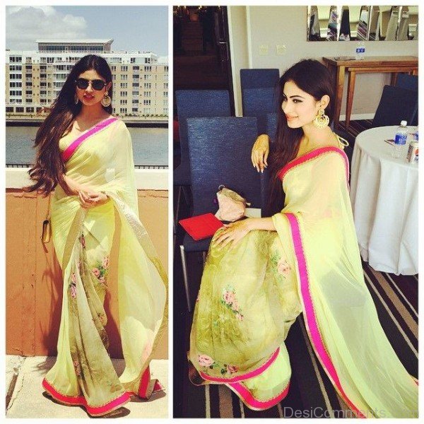 Mouni Roy In Saree