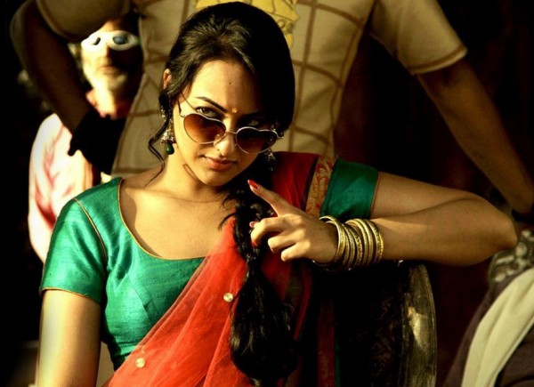 Sonakshi Sinha In Rowdy Rathore